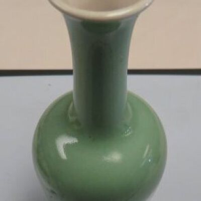 Vase from top: Origsize: 9" (h) x 4" (w); Origformat: Artifact
