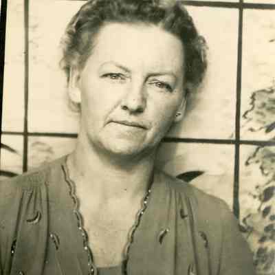 Elizabeth "Lib" Brunner