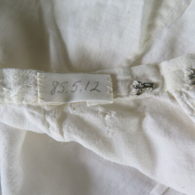Number of petticoat: Origsize: 24" (w) x 35" (l); Origformat: Artifact