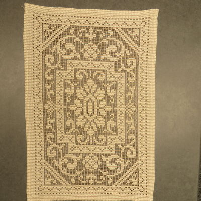 Scarf, Bureau