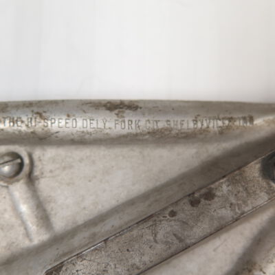 Text on Y: Origsize: 9" (h) x 5" (w) x 1"; Origformat: Artifact