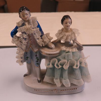Figurine