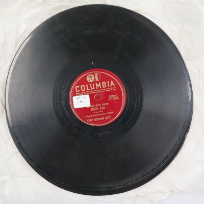 Tiger Rag, Fox Trot/Ain't Misbehavin', Fox Trot