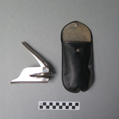 Notary Seal Embosser for Robert C. Ide
