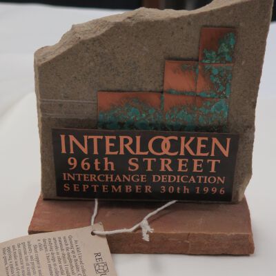 Plaque