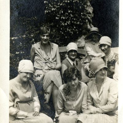 Bridge club women in hats