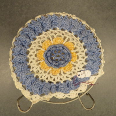 Crocheted Napkin Holder