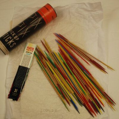 Pick Up Sticks Game: Origsize: 8" (h) x 2" (d); Origformat: Artifact