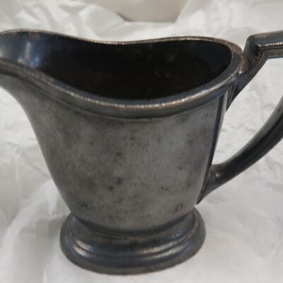 Pitcher, Cream