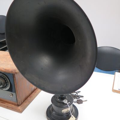 Speaker