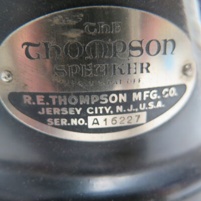 Information on speaker: Origsize: 23" (h) x 15" (w) x; Origformat: Artifact