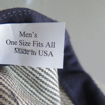 Tag in hat.: Origsize: 5" (h) x 9.5" (w) x; Origformat: Artifact