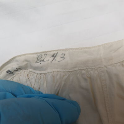 Number on slip.: Origsize: 34" (l) x 10" (dia); Origformat: Artifact
