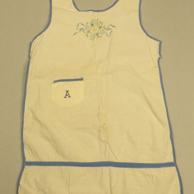 Pinafore-Style Child's Apron