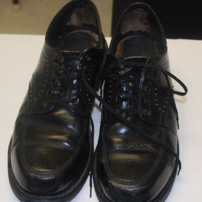 Shoe