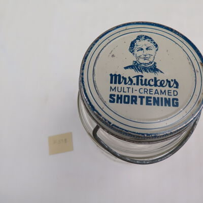 Top of jar lid.: Origsize: 6.75" (h) x 3.5" (di; Origformat: Artifact