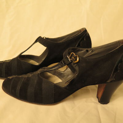 Shoe