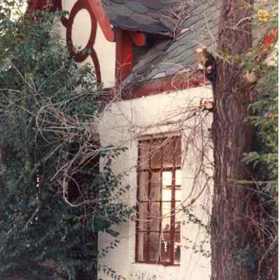 Unidentified Building