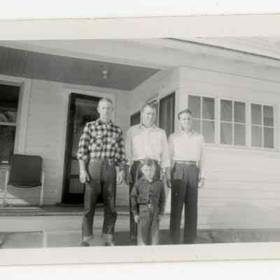 Lester K and his Brothers