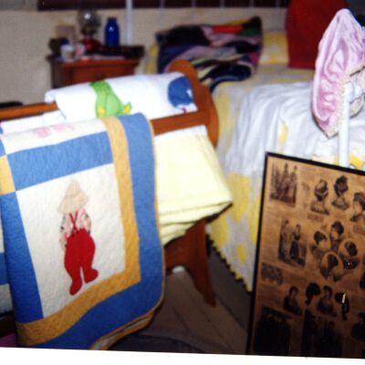 Origsize: 3.5"(H) x 2.25"(Dia); Origformat: Artifact