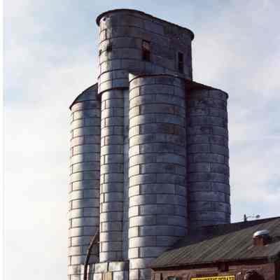 Zang Grain Elevator