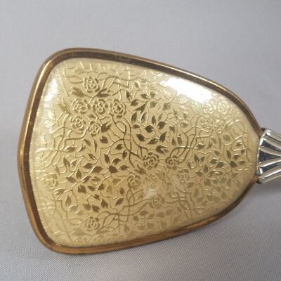 Hair brush