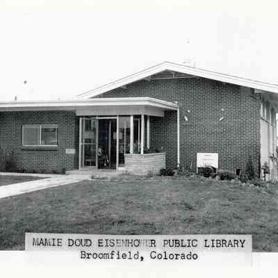 Mamie Doud Eisenhower Public Library