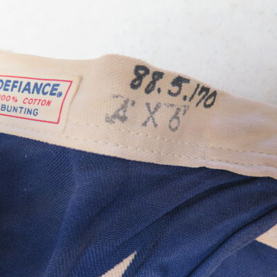 Number on flag.: Origformat: Artifact