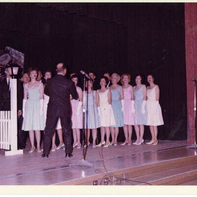Broomfield Swing Choir