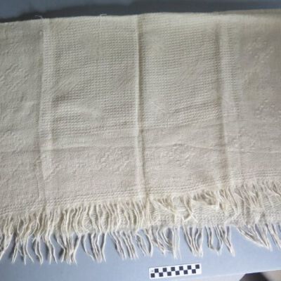 Folded blanket.: Origsize: 32" (w) x 50" (l); Origformat: Artifact