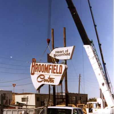 Broomfield Center Sign Being Removed