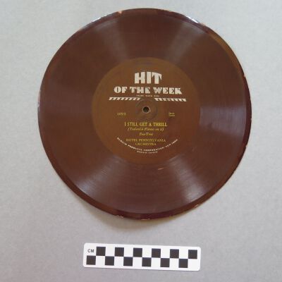 Front of record.: Origsize: 9.5" (diam); Origformat: Artifact