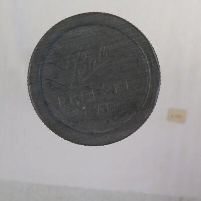 Top of jar lid.: Origsize: 6.5" (h) x 3.25" (di; Origformat: Artifact