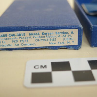 Box label: Origsize: 1" (h) x 2"(w) x 4"; Origformat: Artifact