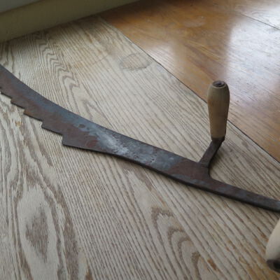 Hay Saw