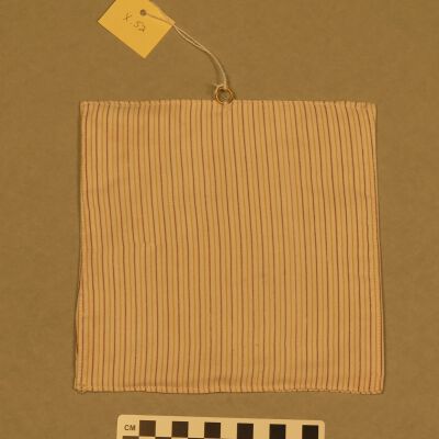 Back of doily: Origsize: 7.25" (w) x 7.25" (l; Origformat: Artifact