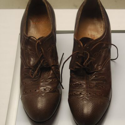 Shoe