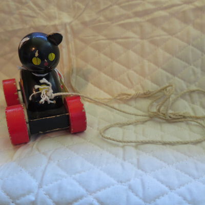 Pull Toy Cat