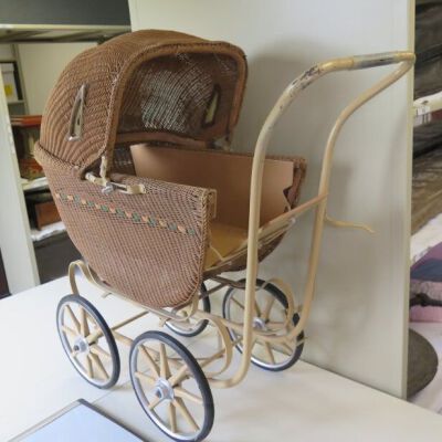 Doll carriage from front: Origsize: 30" (h) x 10" (w) x; Origformat: Artifact