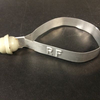 Close Up of Single Closed Seal