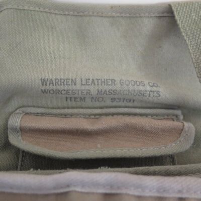 Text on flap: Origsize: 11" (h) x 10" (w) x; Origformat: Artifact
