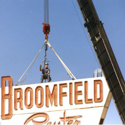 Broomfield Center Sign Being Removed