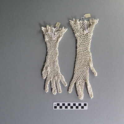 Glove