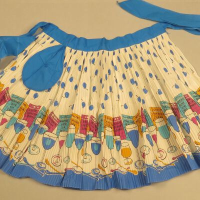 Pleated Cocktail Apron