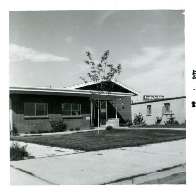 12 Garden Center - Old Mamie Doud Eisenhower Library