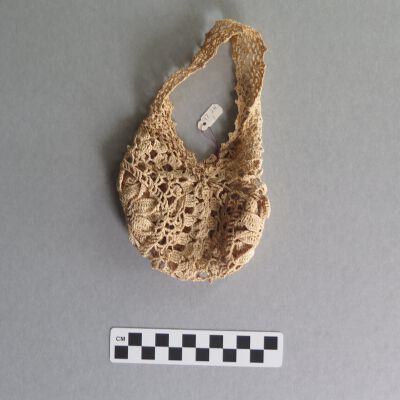 Pouch: Origsize: 4" (w) x 7" (l); Origformat: Artifact