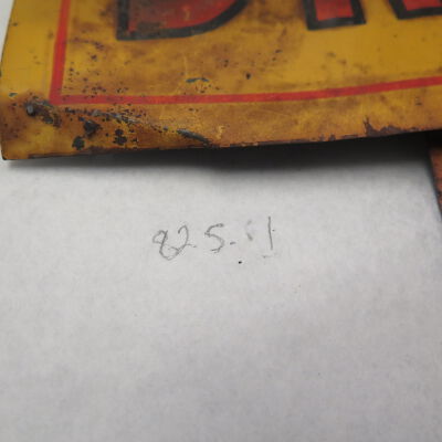 Number detail: Origsize: 19.75"(H) x 13.5"(W); Origformat: Artifact