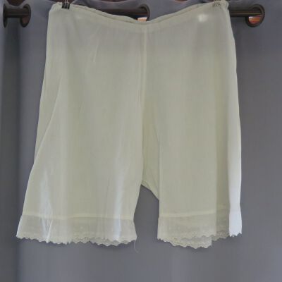 Pantaloons