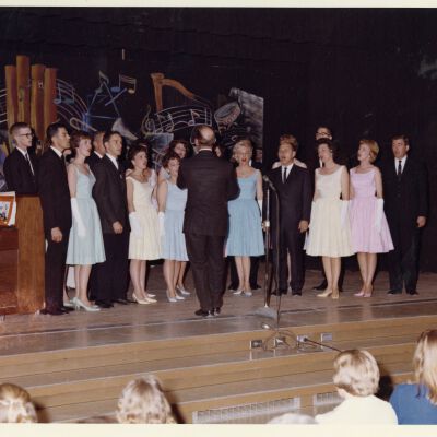 Broomfield Swing Choir