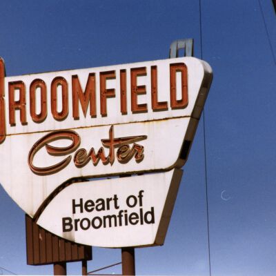 Broomfield Center Sign Being Removed